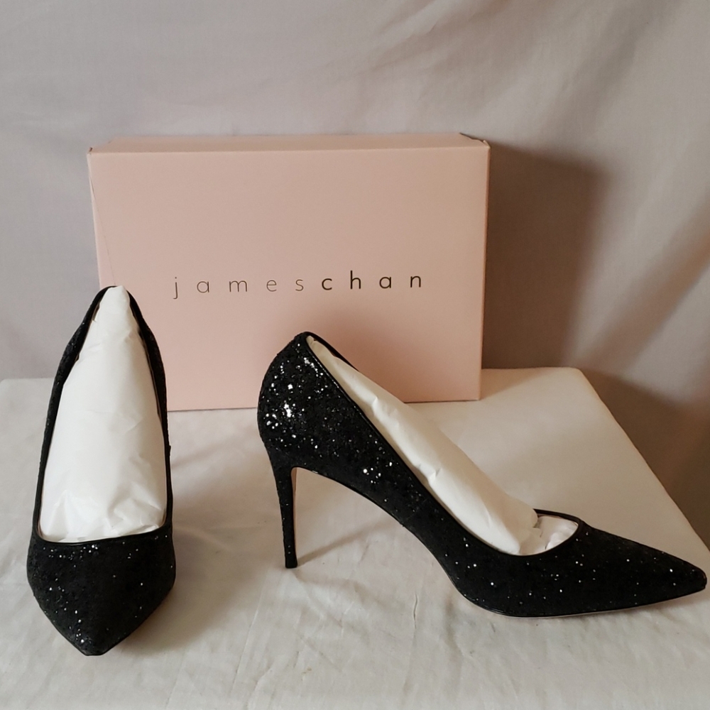 New JAMES CHAN Fabian Black Glitter Pump